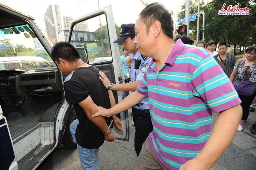 北苑路北延施工现场 13号线轨道将重新连通【星空综合】(图1) 星空·综合体育